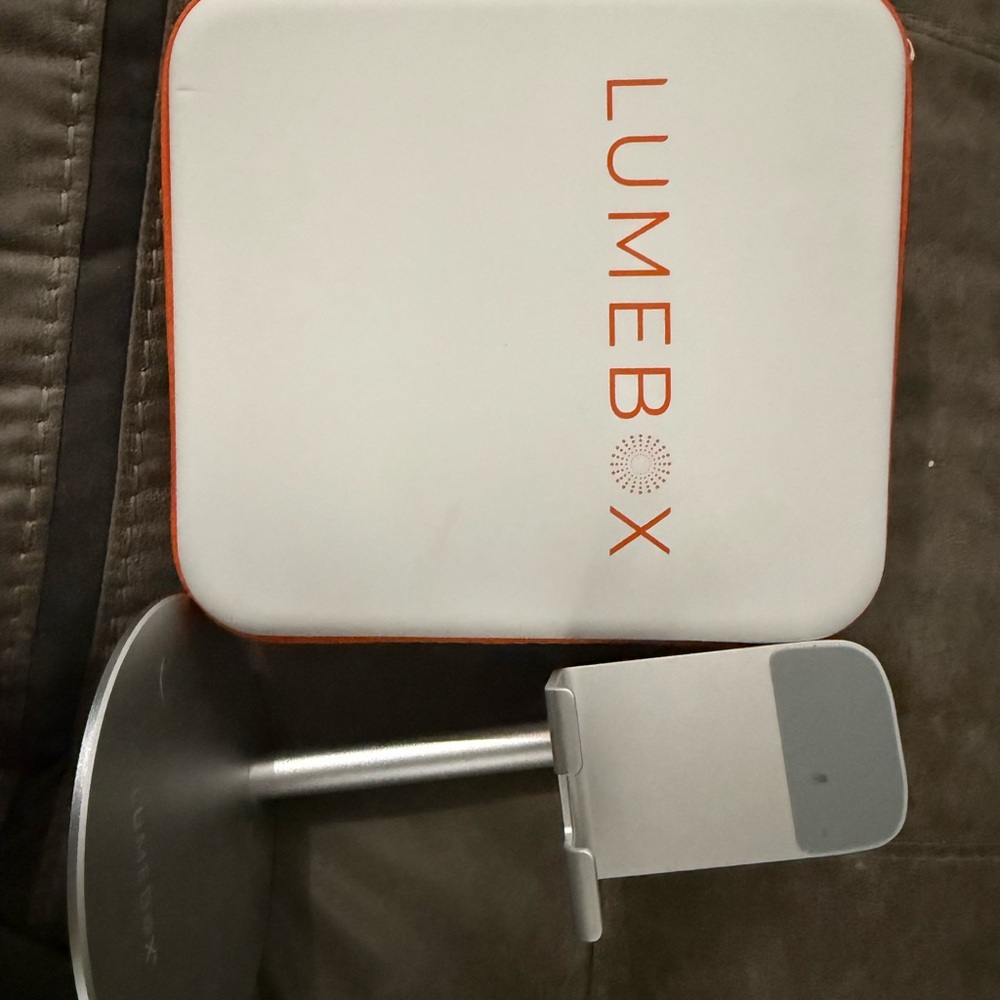 LUMEBOX Silver and White Phone Stand